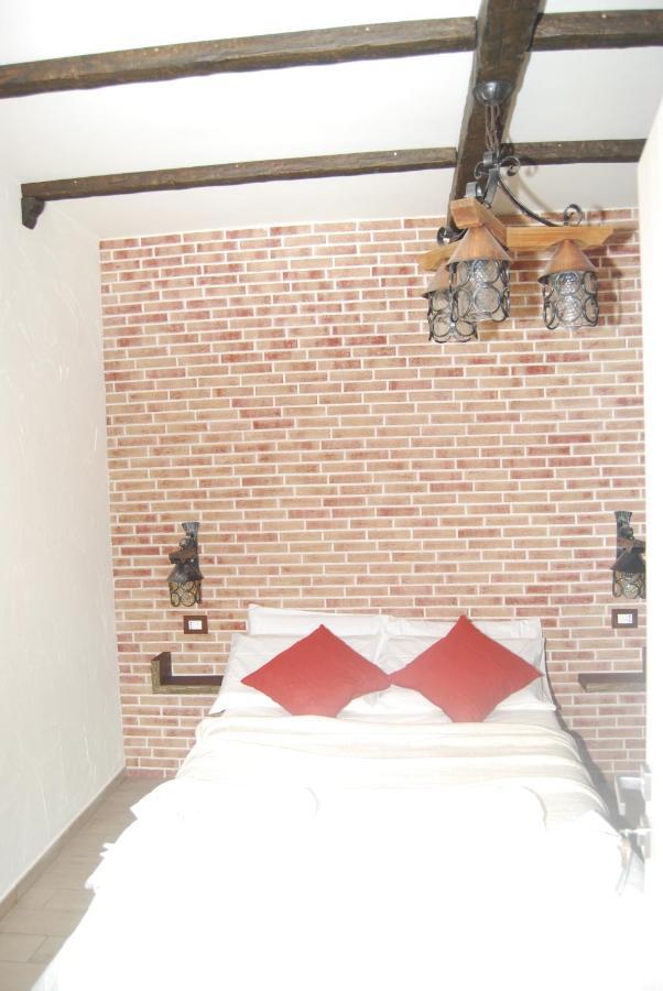 Domus Florio - Humanitas Rozzano Bed and Breakfast Pieve Emanuele Εξωτερικό φωτογραφία