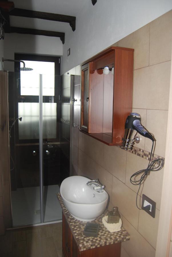 Domus Florio - Humanitas Rozzano Bed and Breakfast Pieve Emanuele Εξωτερικό φωτογραφία