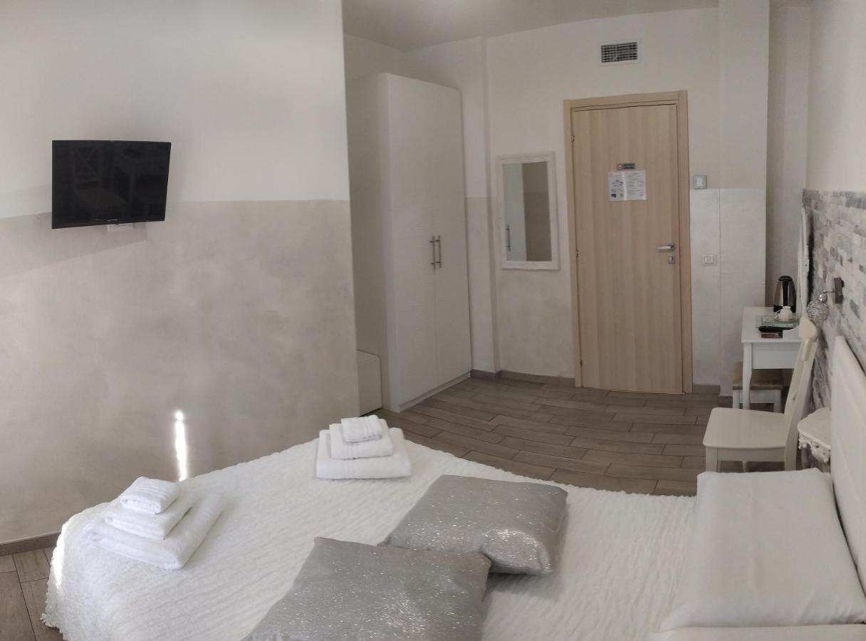 Domus Florio - Humanitas Rozzano Bed and Breakfast Pieve Emanuele Εξωτερικό φωτογραφία